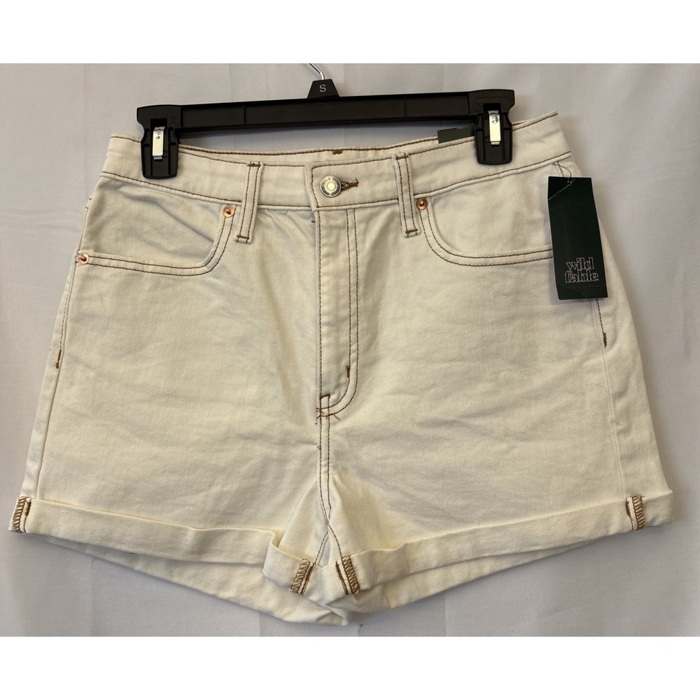 NWT Wild Fable Ivory High Rise‎ Rolled Cuff Shorts Size 4